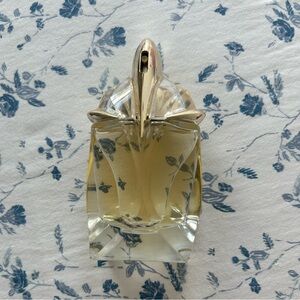 Alien by Mugler EAU DE TOILETTE